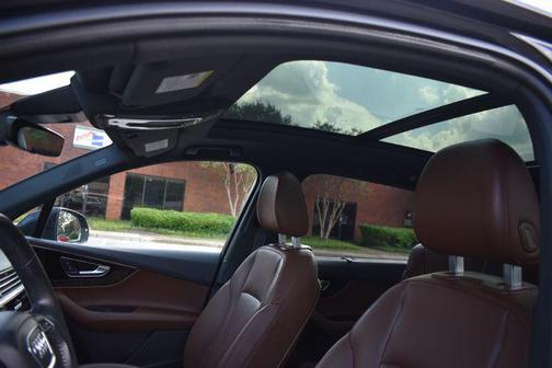 2019 Audi Q7 55 Premium Plus