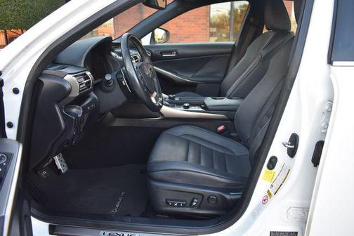 2016 Lexus IS 200t Base