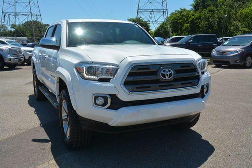 2017 Toyota Tacoma Limited
