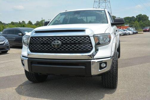 2018 Toyota Tundra SR5