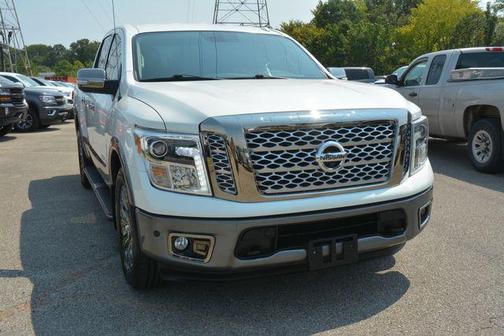2019 Nissan Titan Platinum Reserve