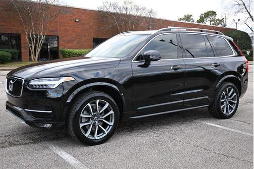 2019 Volvo XC90 T5 Momentum