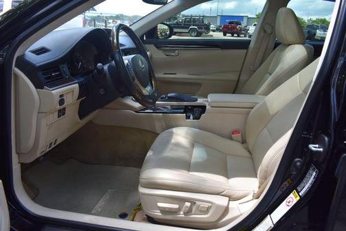 2015 Lexus ES 350 Crafted Line