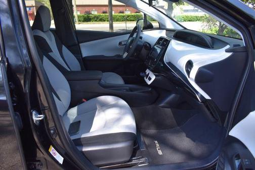 2018 Toyota Prius Two