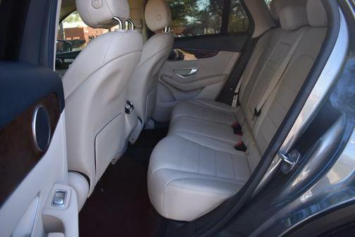 2017 Mercedes-Benz GLC 300 Base