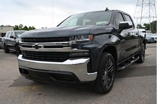 Gray 2019 Chevrolet Silverado 1500 LT