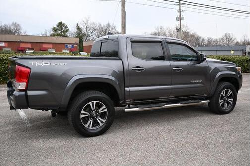 2017 Toyota Tacoma Base