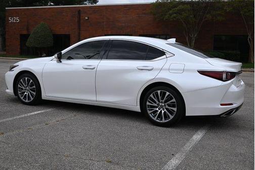 2019 Lexus ES 350 Base