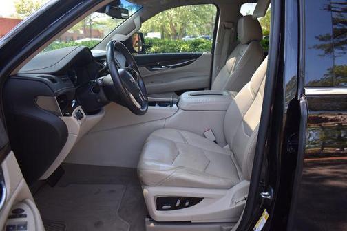 2018 Cadillac Escalade Premium Luxury