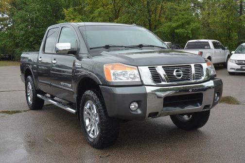 2012 Nissan Titan SL