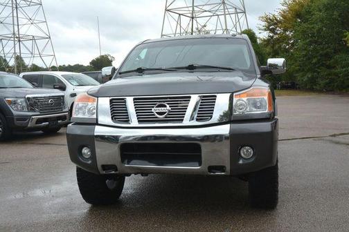 2012 Nissan Titan SL