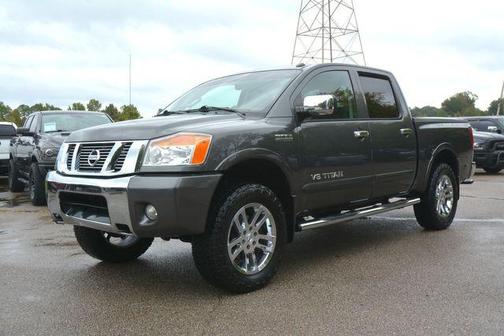 2012 Nissan Titan SL