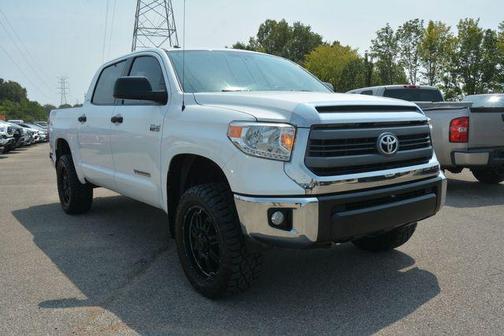 2014 Toyota Tundra SR5