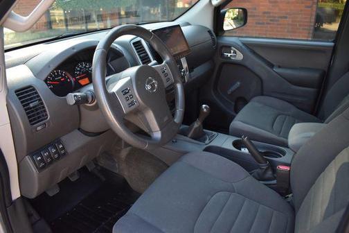 2016 Nissan Frontier S