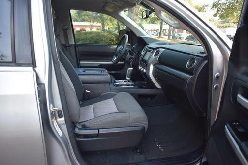 2014 Toyota Tundra SR5