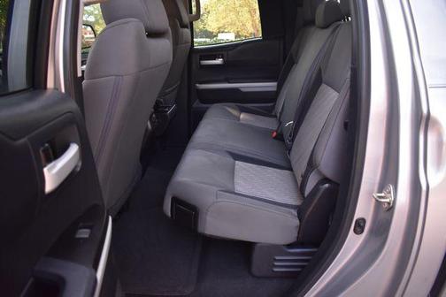 2014 Toyota Tundra SR5