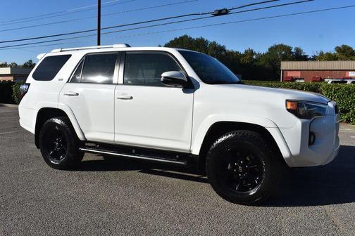 2018 Toyota 4Runner SR5