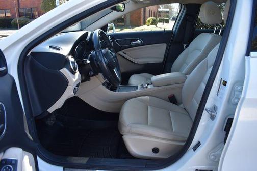 2015 Mercedes-Benz GLA-Class 4MATIC