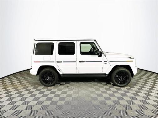 2025 Mercedes-Benz G-Class Base