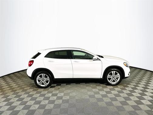 2019 Mercedes-Benz GLA 250 Base 4MATIC