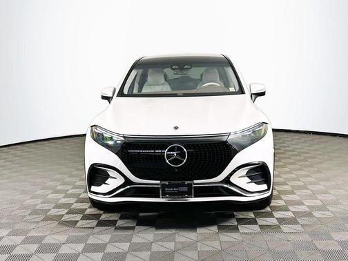 MANUFAKTUR Diamond White Metallic 2023 Mercedes-Benz EQS 580 Base 4MATIC