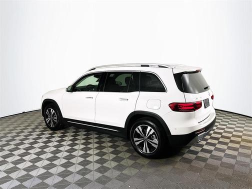 2026 Mercedes-Benz GLB 250 Base 4MATIC