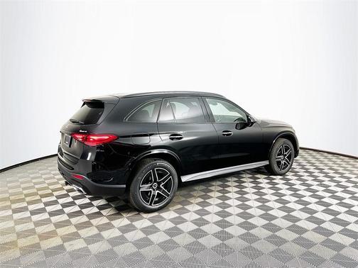 2026 Mercedes-Benz GLC 300 Base 4MATIC