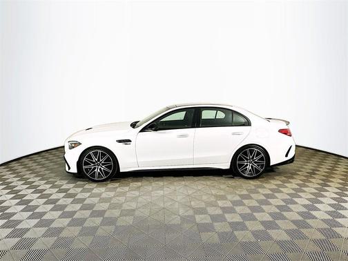 2024 Mercedes-Benz AMG C 63 S E Performance
