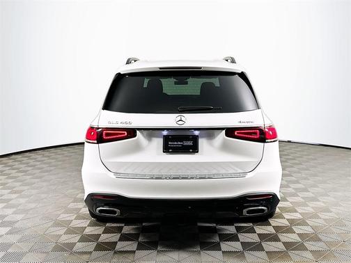 2023 Mercedes-Benz GLS 450 4MATIC