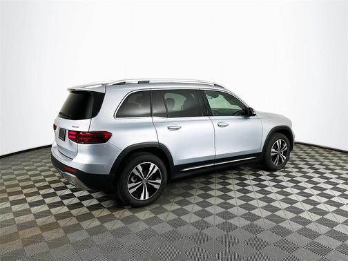 2026 Mercedes-Benz GLB 250 Base 4MATIC