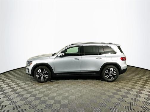 2026 Mercedes-Benz GLB 250 Base 4MATIC