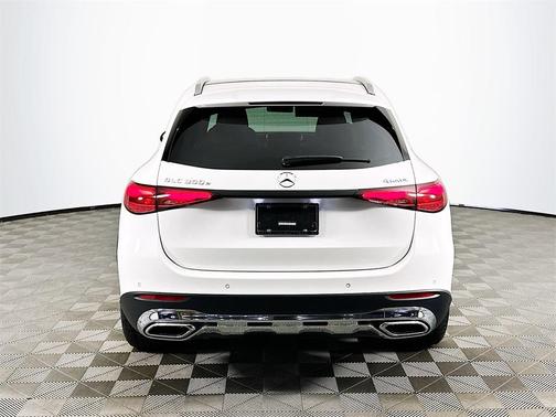 2025 Mercedes-Benz GLC 350e Base 4MATIC