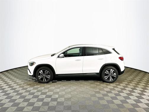 2026 Mercedes-Benz GLA 250 Base 4MATIC