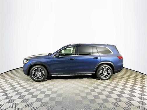 2026 Mercedes-Benz GLS 450 