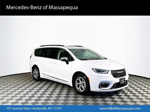 2023 Chrysler Pacifica Limited