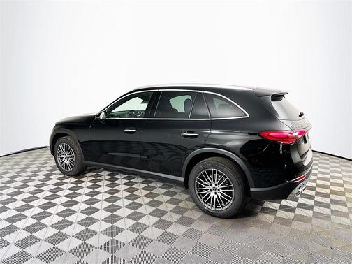 2025 Mercedes-Benz GLC 300 Base 4MATIC