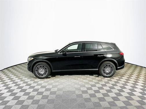 2025 Mercedes-Benz GLC 300 Base 4MATIC