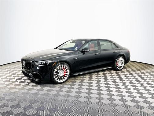 2026 Mercedes-Benz AMG S 63 E Base