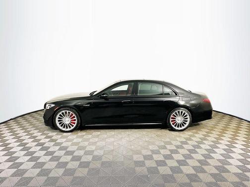 2026 Mercedes-Benz AMG S 63 E Base