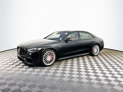 2026 Mercedes-Benz AMG S 63 E Base