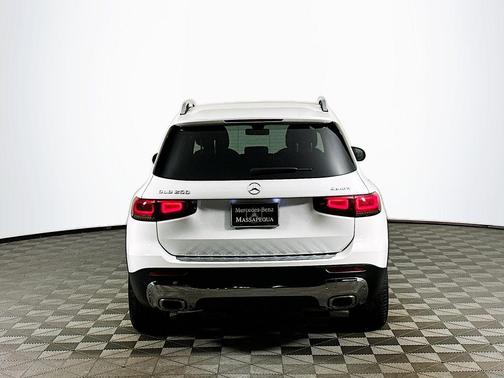 2023 Mercedes-Benz GLB 250 Base 4MATIC