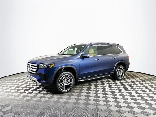 2025 Mercedes-Benz GLS 450 4MATIC