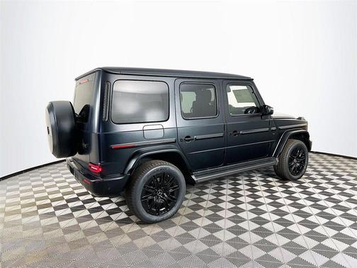 2025 Mercedes-Benz G-Class Base