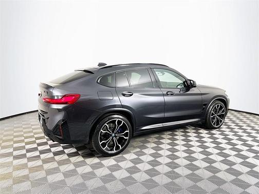 2022 BMW X4 M AWD