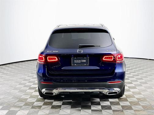 2022 Mercedes-Benz GLC 300 Base 4MATIC