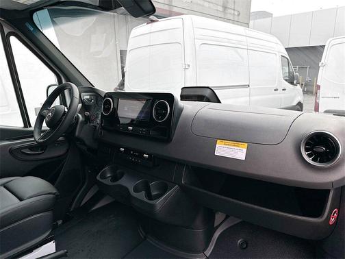 2025 Mercedes-Benz Sprinter 2500 170 WB High Roof Extended Cargo