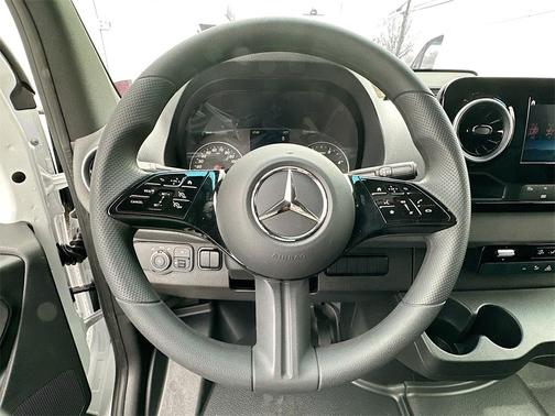 2025 Mercedes-Benz Sprinter 2500 170 WB High Roof Extended Cargo