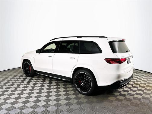 2026 Mercedes-Benz AMG GLS 63 Base