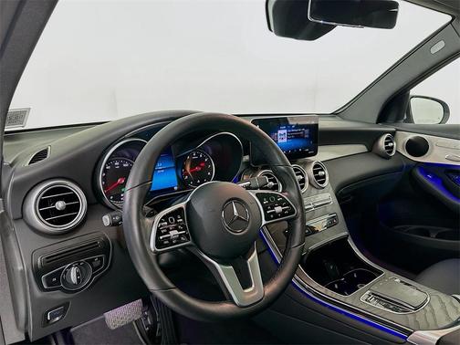 2021 Mercedes-Benz GLC 300 Base 4MATIC
