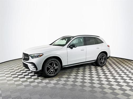 2025 Mercedes-Benz GLC 300 Base 4MATIC